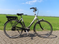 Gazelle Orange C7 D50 Bosch - middenmotor  240 km