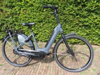 Gazelle Grenoble C8 - D49 - 400wh - 2022  - 2999 km