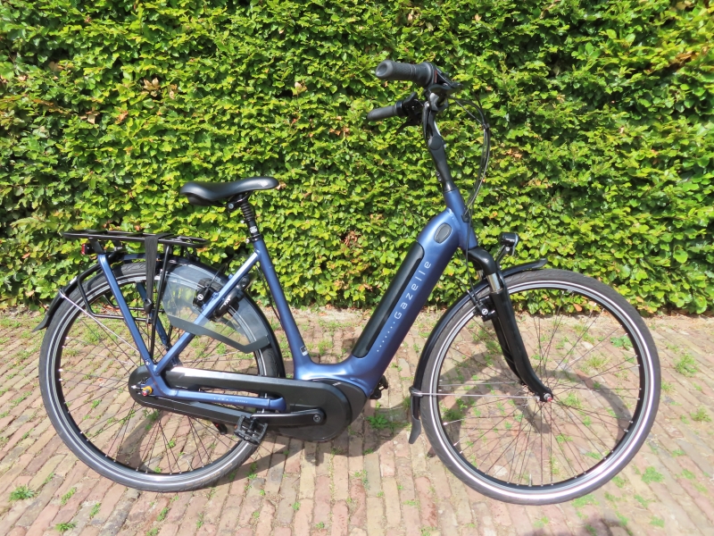 Gazelle Grenoble C7+ - D53 - 500wh - 2022 - 1300 km Gazelle Grenoble C7+ - D53 - 500wh - 2022 - 1300 km
