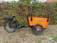 Vogue Carry 3 - Middenmotor - 8 Versnellingen - 500 wh - zwart - Bakfiets - huif -