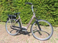Gazelle Orange C7+ - 2022 - D53 - 400wh - 3970 km